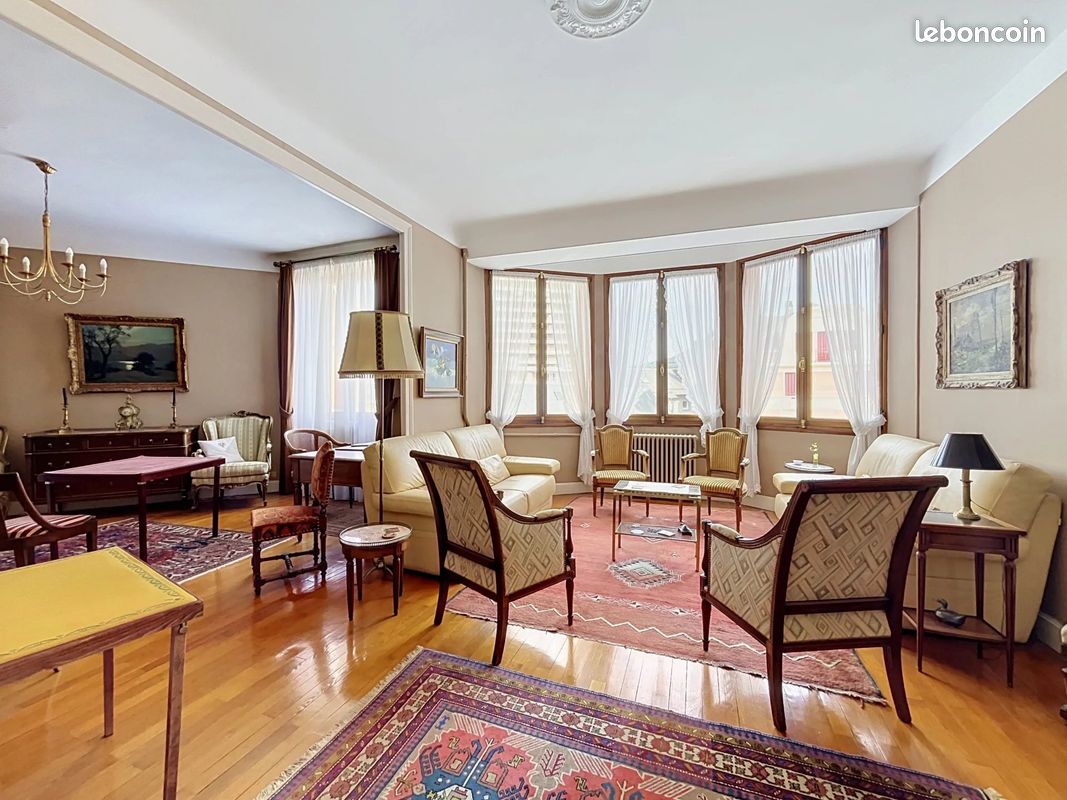 Appartement 8 pièces 217 m² · à Chambéry · 217 m² · 610 000 €