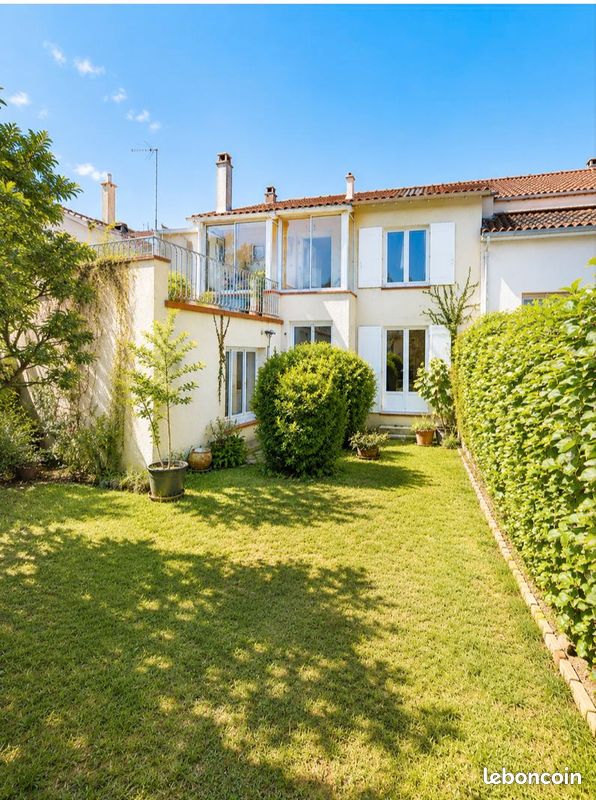 Maison 5 pièces 120 m² · à Bordeaux · 120 m² · 438 000 €