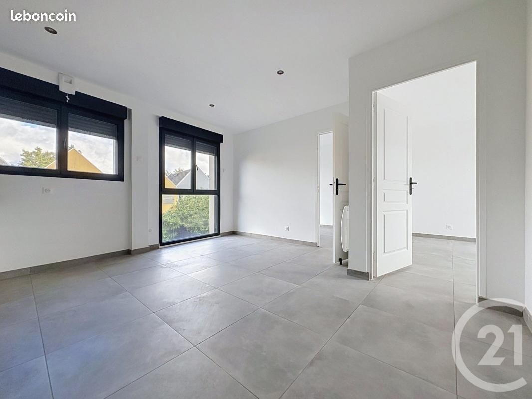 Appartement 3 pièces 47 m² · à Vert-Saint-Denis · 47 m² · 1 100 €/mois