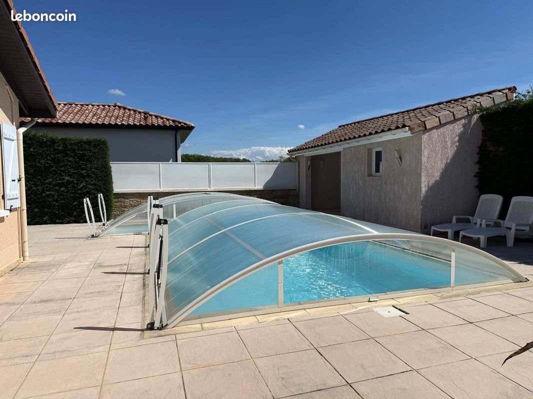 Maison 5 pièces 134 m² · à Clonas-sur-Varèze · 134 m² · 429 000 €