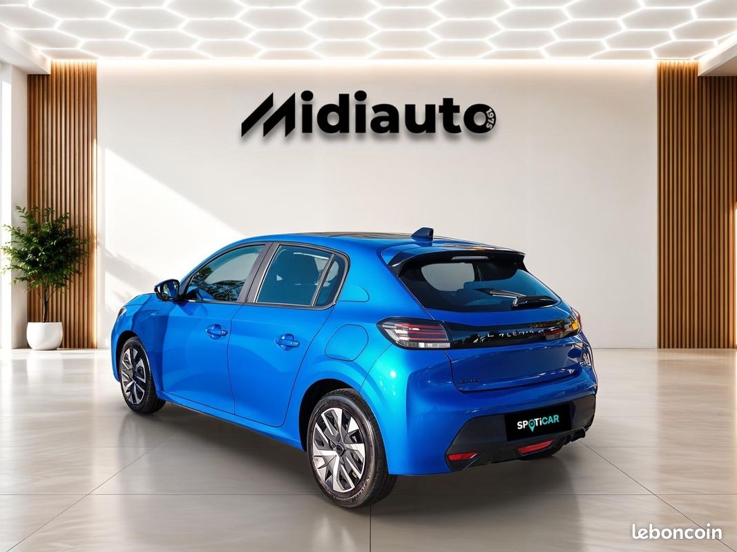 Peugeot 208 1.2 PureTech 100ch S&S Active / Pack navigation (image 3)