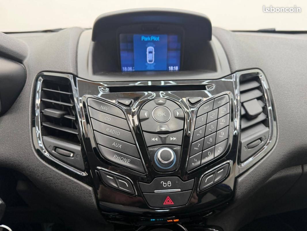 Ford Fiesta V (2) 1.5 TDCI 95 TITANIUM 5P (image 13)