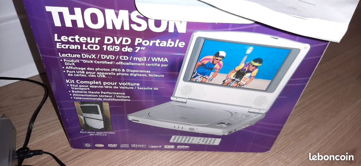 Lecteur DVD portable Thomson DTH-615 Ecrans 16/9 18 cm