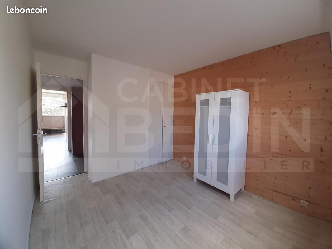 Appartement 5 pièces 100 m² - Blanquefort 33290 (image principale 2)