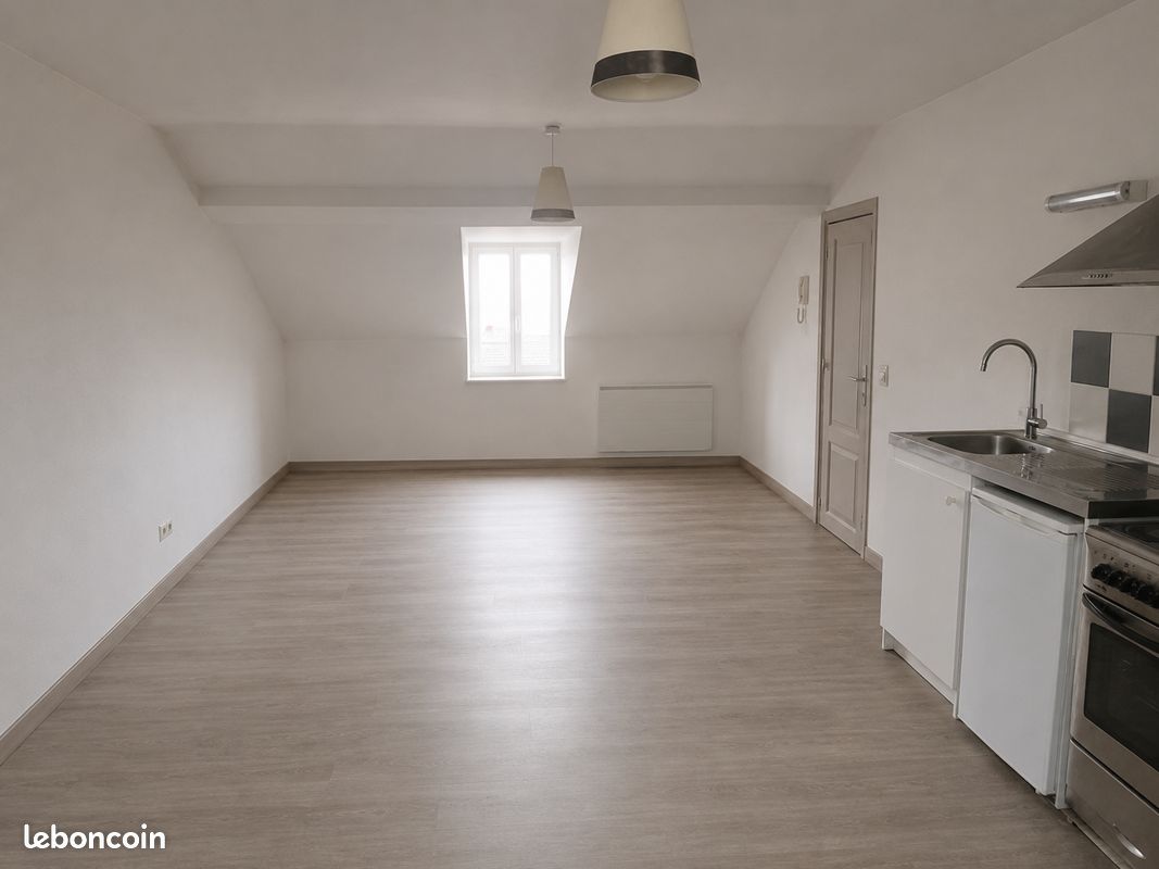 Appartement 3 pièces 80 m² · à Limoges · 80 m² · 630 €