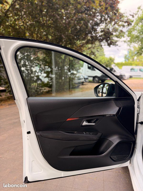Peugeot 208 Auto-École / Double Commande 1.5 HDi 100ch 2022 – photo 11