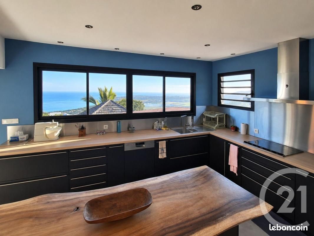 Maison 7 pièces 162 m² · à Saint-Paul · 162 m² · 670 000 €