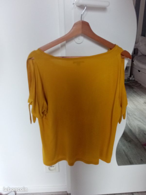 Tee shirt fille 18 ans ou M (image 2)