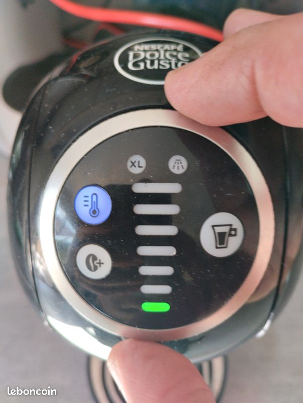 Machine à café Dolce gusto krusp . En très bon état (image 7)