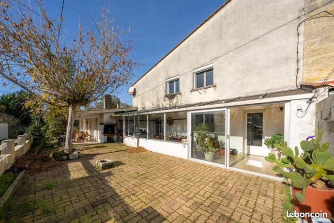 Maison 6 pièces 150 m²