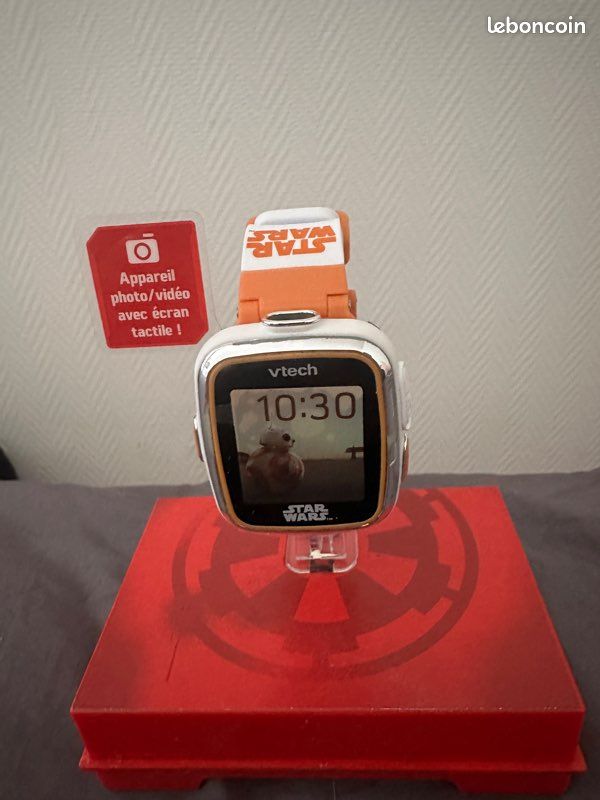 Montre enfant Vtech Star wars neuve ( câble micro usb manquant ) (image 1)