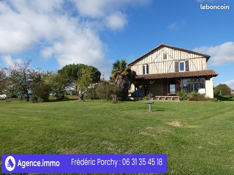 Maison 11 pièces 370 m² · à Monties · 370 m² · 380 000 €