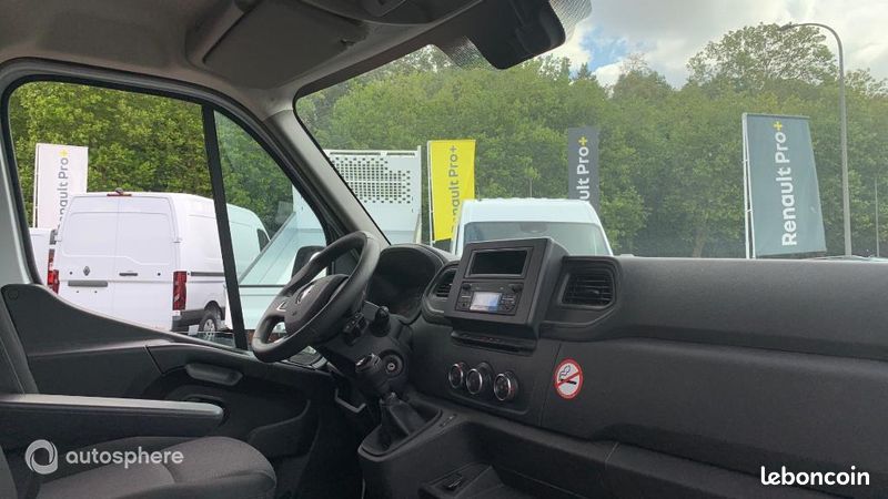 Renault Master Véhicule utilitaire ou Société F3500 L2H2 2.3 Blue dCi 135ch Confort Euro6 (image 29)