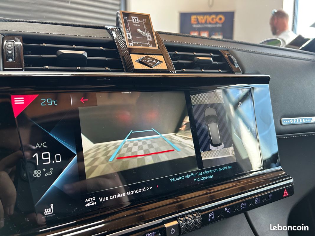 DS DS 7 CROSSBACK E-TENSE 1.6 225 Ch HYBRID Recharge 13.2KWH OPERA BVA - Toit Ouvrant - (image 31)