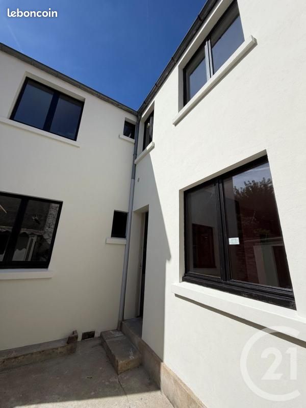 Immeuble 150 m² · à Boulogne-sur-Mer · 150 m² · 169 500 €