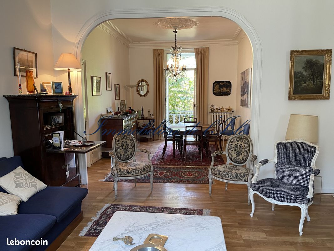 Maison 8 pièces 197 m² · à Périgueux · 197 m² · 280 000 €