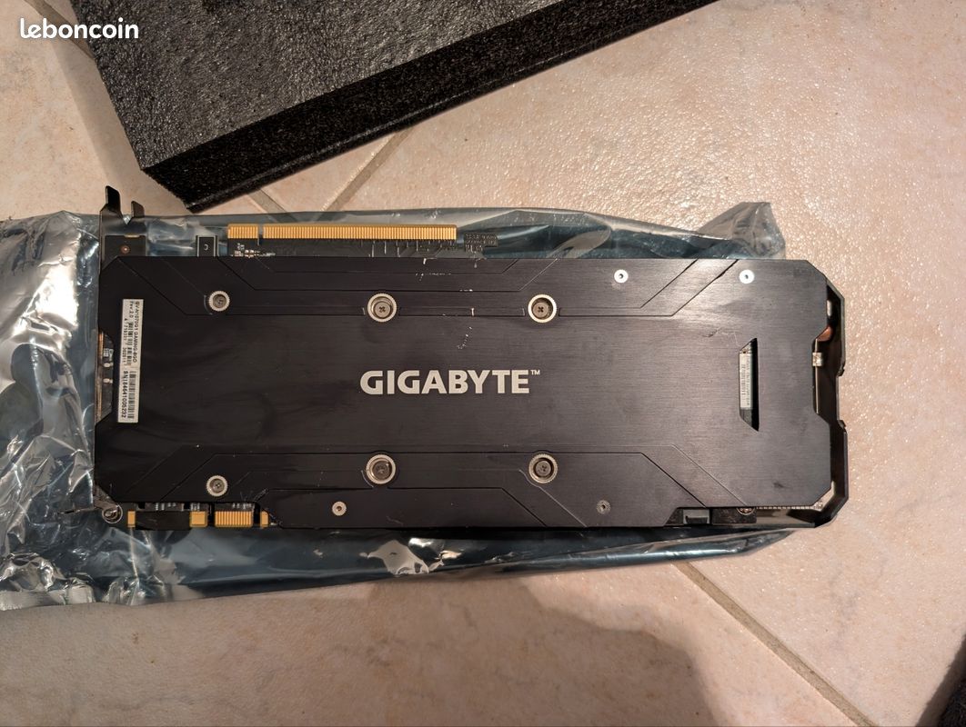 Carte graphique Gigabyte GeForce GTX 1070 8Go (image 2)