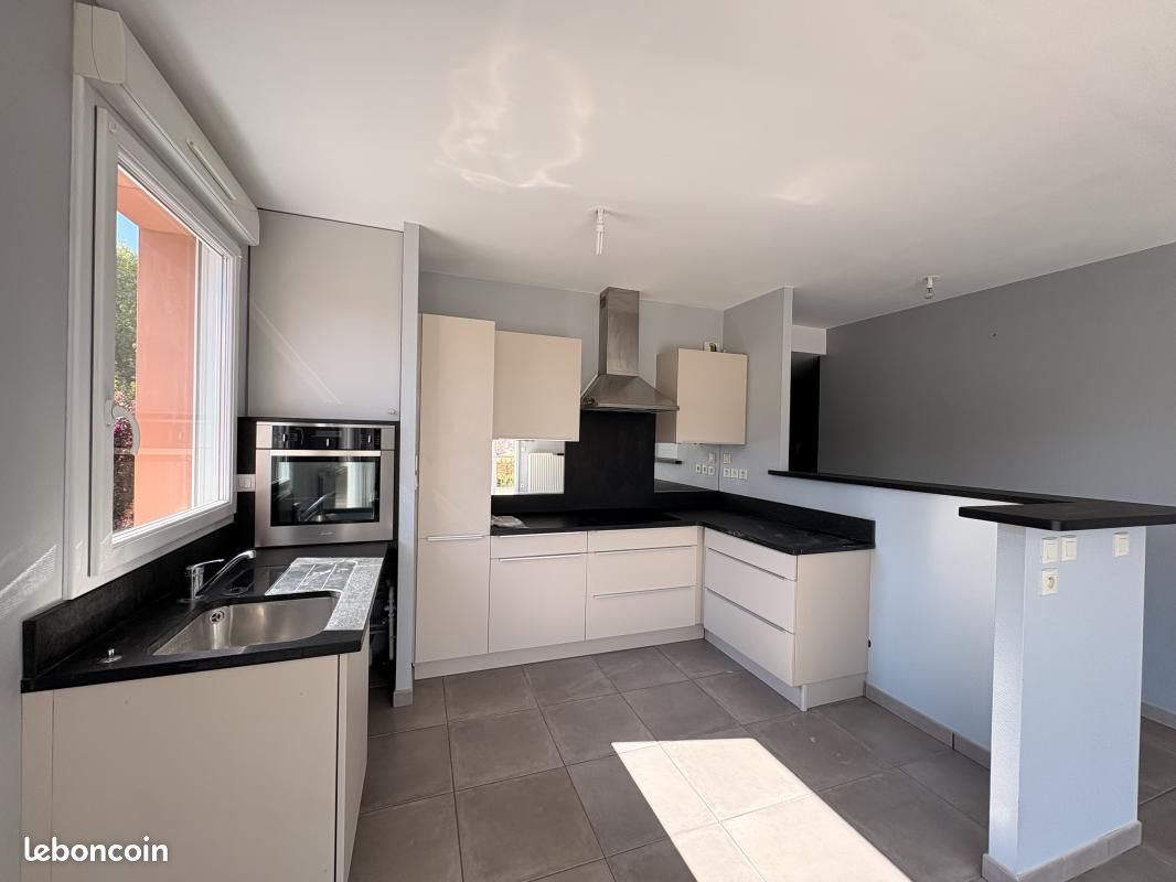 Appartement 4 pièces 88 m² · au Puy-en-Velay · 88 m² · 935 €/mois