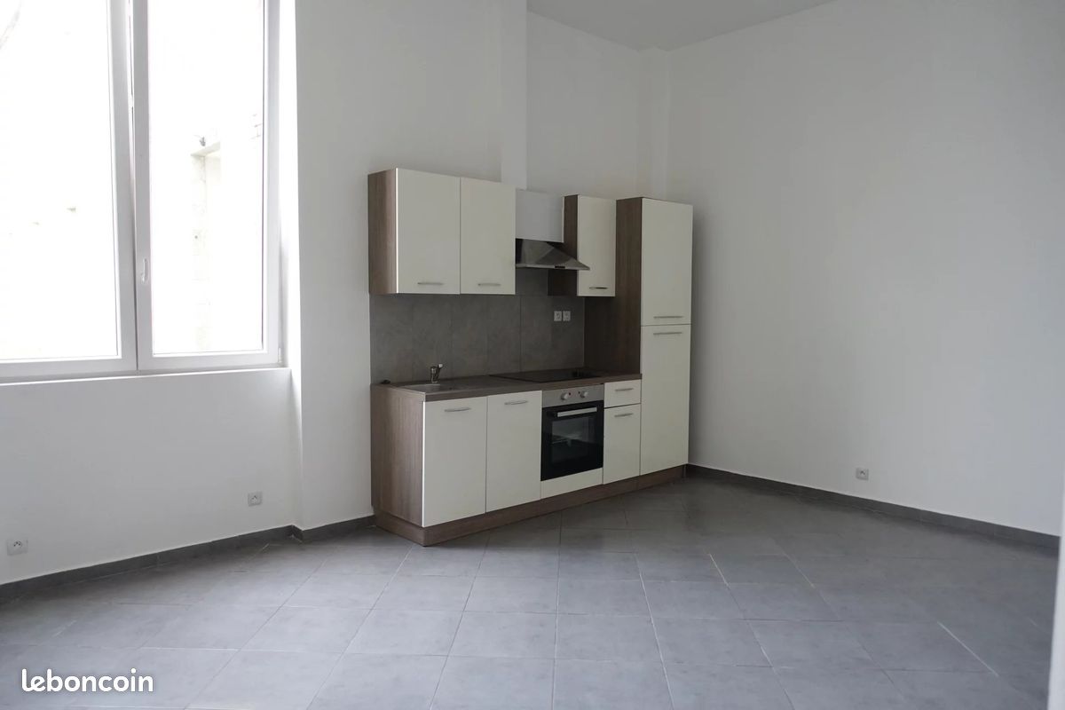 Appartement 2 pièces 50 m² · à Bégard · 50 m² · 435 €