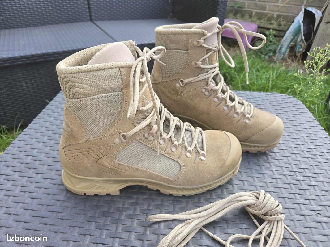 Chaussure militaire trek chaud MEINDL goretex taille 43 Chaussures