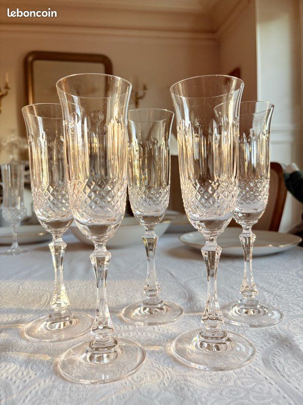5 flûtes à champagne en Cristal taillé Artisanat de Lorraine (image 5)