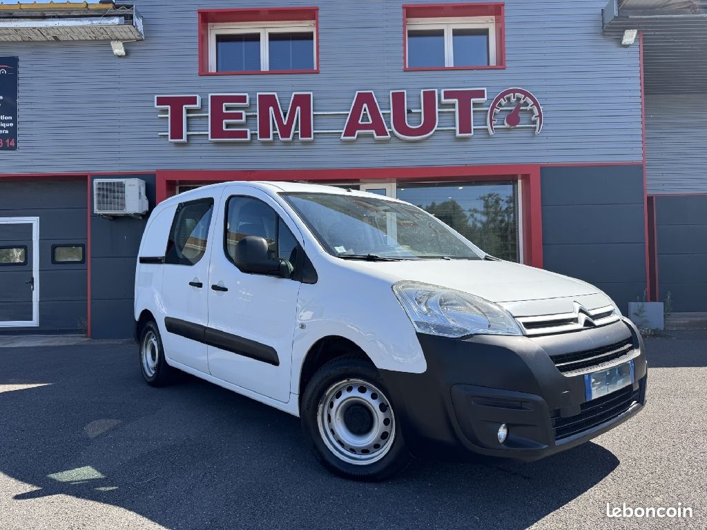 Citroën Berlingo FOURGON L1 BlueHDi 75 CONFORT (image 1)