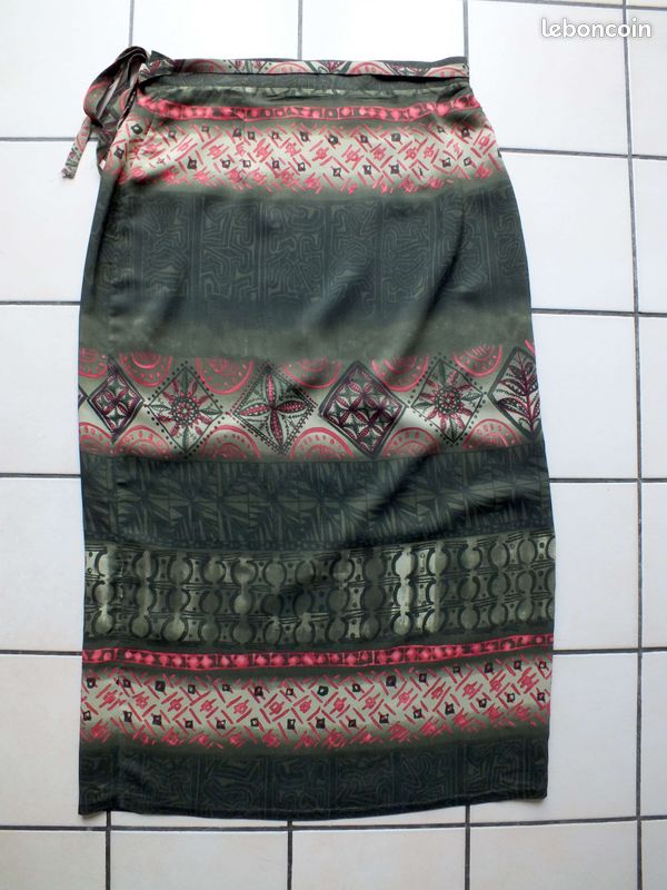 Jupe portefeuille imprimée ARMAND THIERY femme taille 42 en TBE