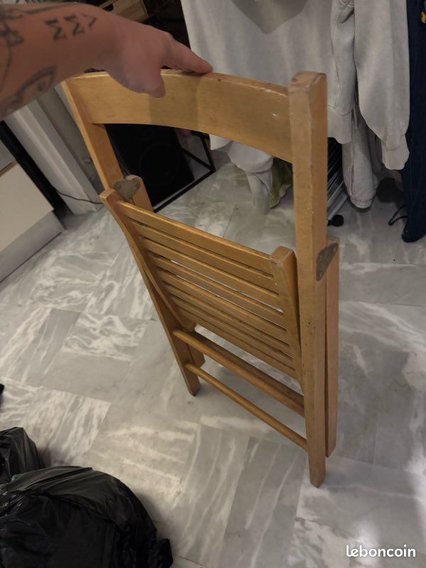 2 Chaise pliante en bois (image 2)