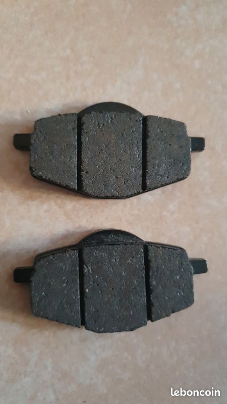 Plaquettes de frein moto Tecnium MA 75 (image 2)