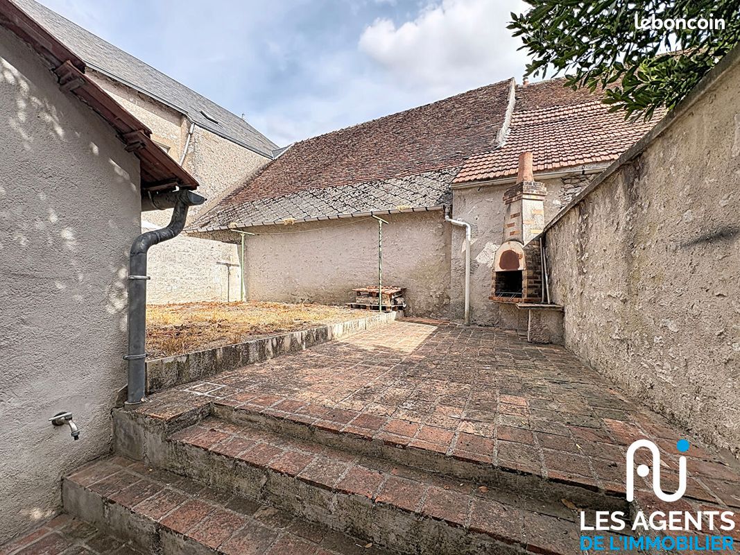Maison 3 pièces 82 m² · à Meung-sur-Loire · 82 m² · 145 000 €