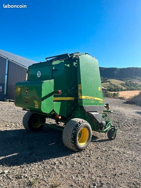 John Deere 582 (image 5)