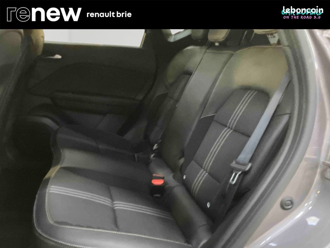 RENAULT Captur E-Tech full hybrid 145 Engineered (image 12)