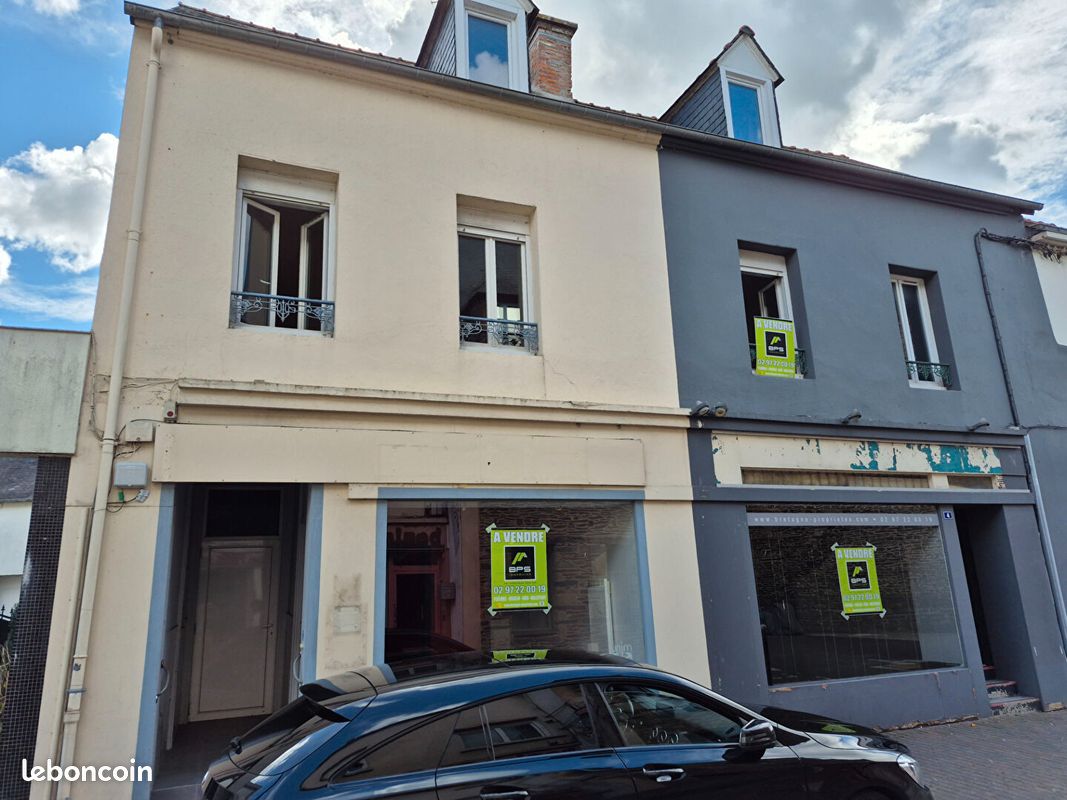 Local commercial 7 pièces 170 m² · à Guer · 170 m² · 117 150 €