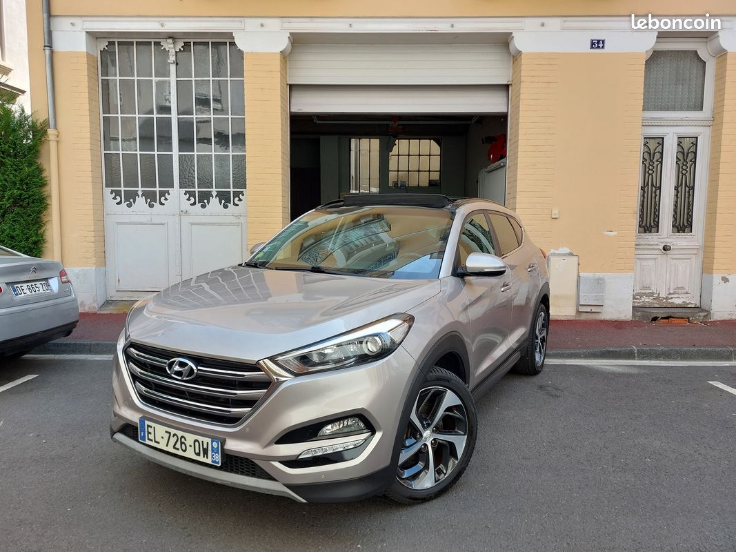 Hyundai Tucson 1.7 CRDI 141 Creative DCT-7, 1ère main 113.135km certifiés, Révision complète dont freins & pneus toutes saisons neufs, dossier complet depuis facture d'achat, 49 photos disponibles (image 1)