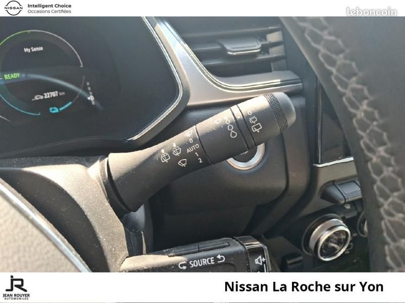Renault Captur 1.6 E-Tech hybride 145ch Techno Fast Track (image 17)