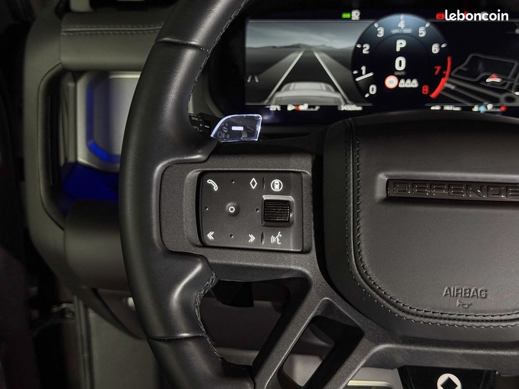 Land-rover DEFENDER 110 4.4 P635 OCTA (image 24)