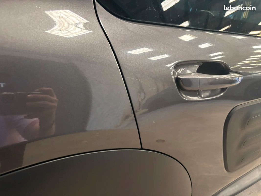 CITROEN C4 CACTUS BlueHDi 100 Shine *DISTRIBUTION OK (image 26)