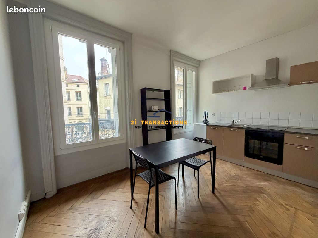 Appartement 1 pièce 28 m² · à Saint-Étienne · 28 m² · 475 €/mois