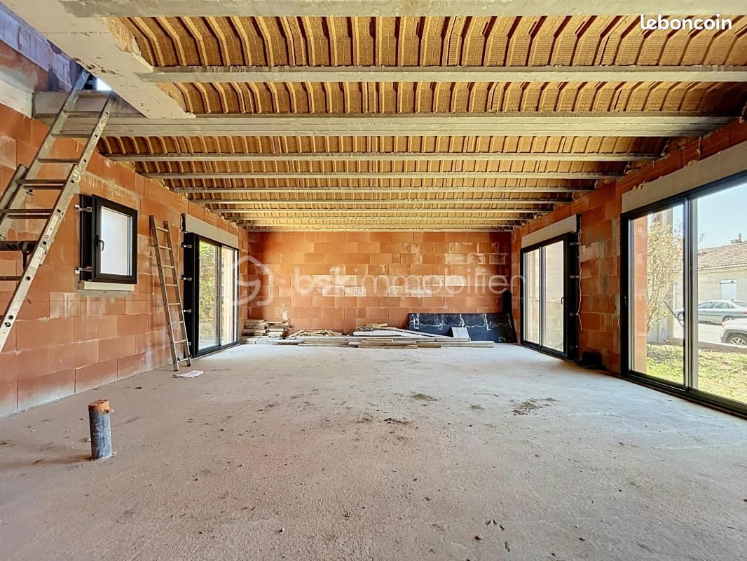 Maison 4 pièces 110 m² · à Bourg · 110 m² · 166 000 €