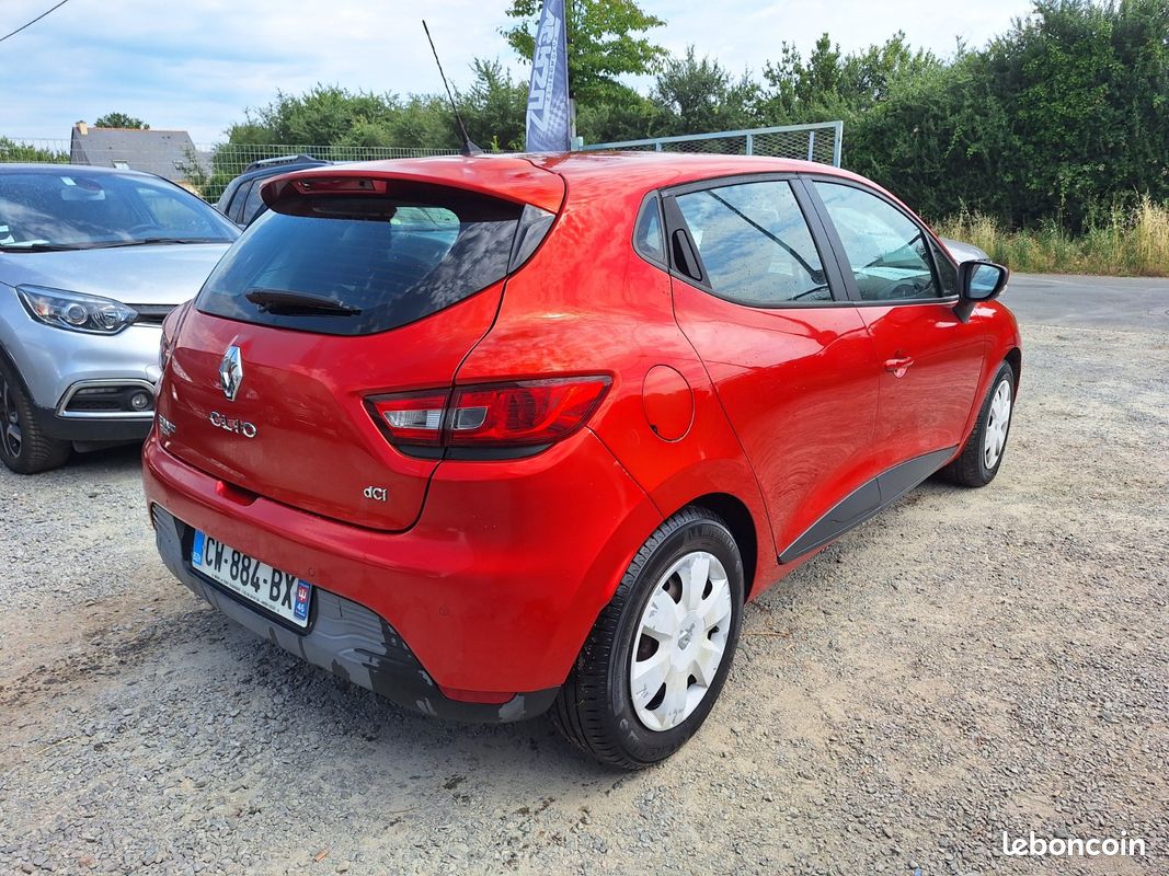 RENAULT CLIO IV BUSINESS dCi 75 eco2 Business (image 4)