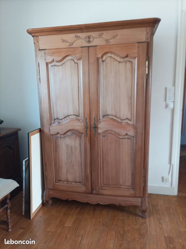 Grande armoire (image 1)