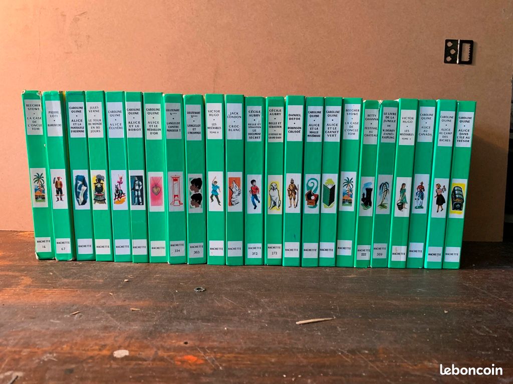 Lot de 23 livres de la bibliothèque Verte (image 1)