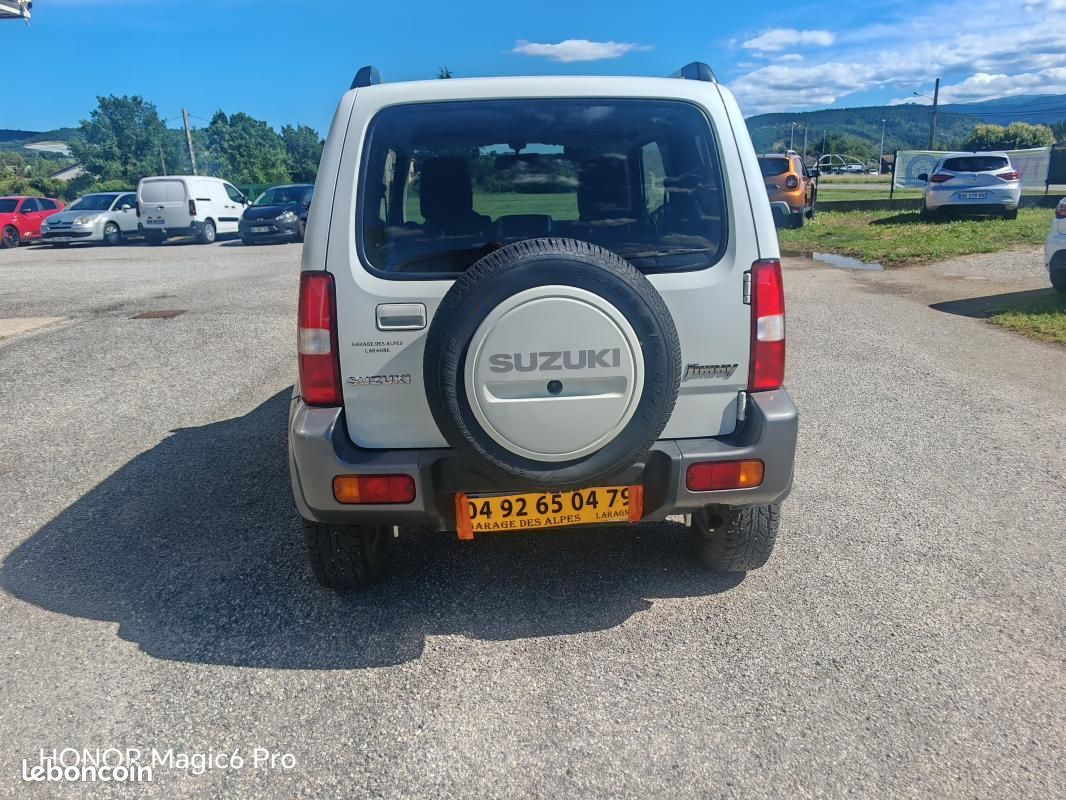 Suzuki Jimny 1.3 VVT 85CH JLX AUTO (image 5)