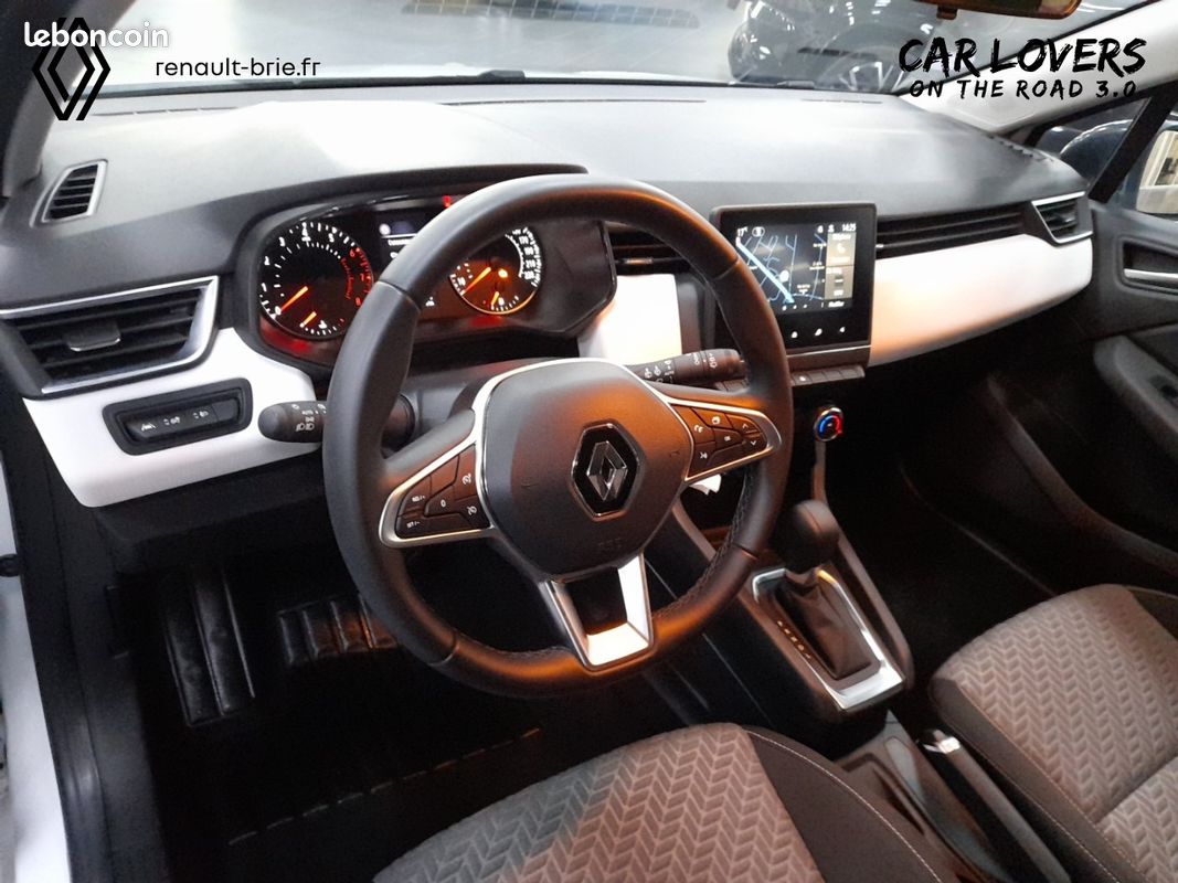 RENAULT Clio TCe 90 X-Tronic - 21N Intens (image 11)