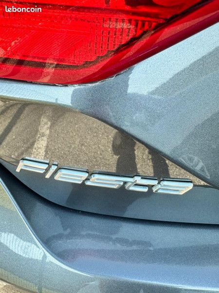 Ford FIESTA 1.5 TDCI 85CH CONNECT BUSINESS 5P (image 7)
