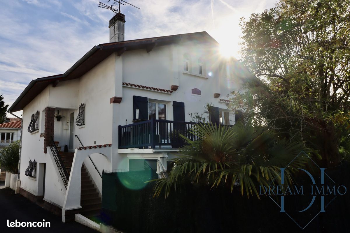 Appartement 6 pièces 196 m² - Saint-Jean-de-Luz 64500 (image principale 0)