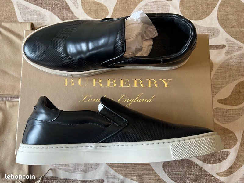 Chaussures homme Burberry pointure 41 neuves et authentiques avec les étuis de protection (image 4)