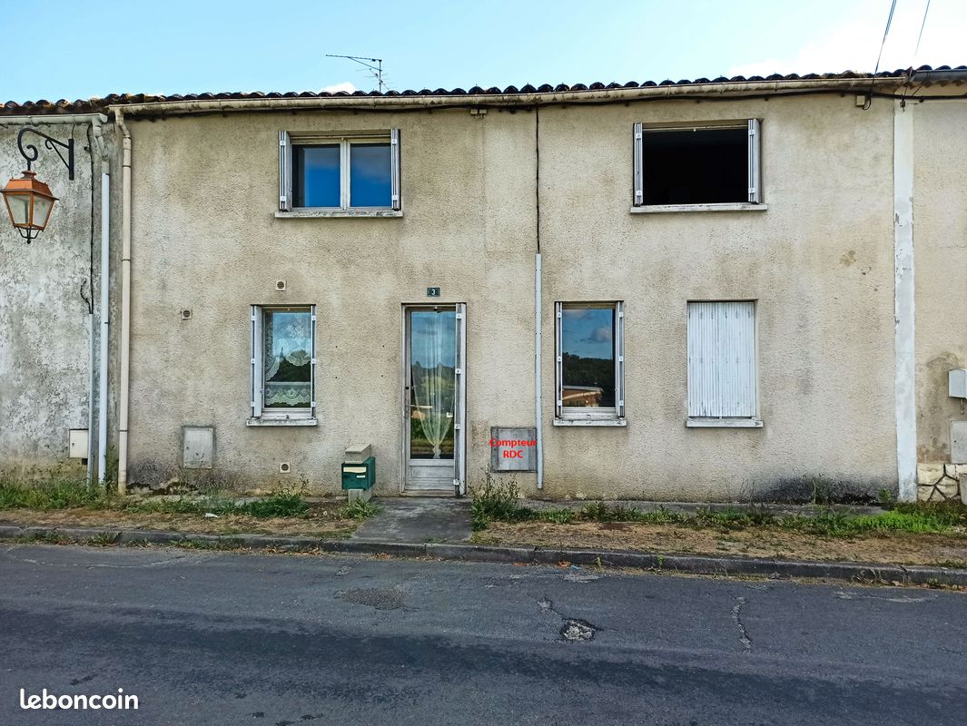 Maison 6 pièces 153 m² · à Lugon-Et-l'Île-du-Carnay · 153 m² · 129 000 €
