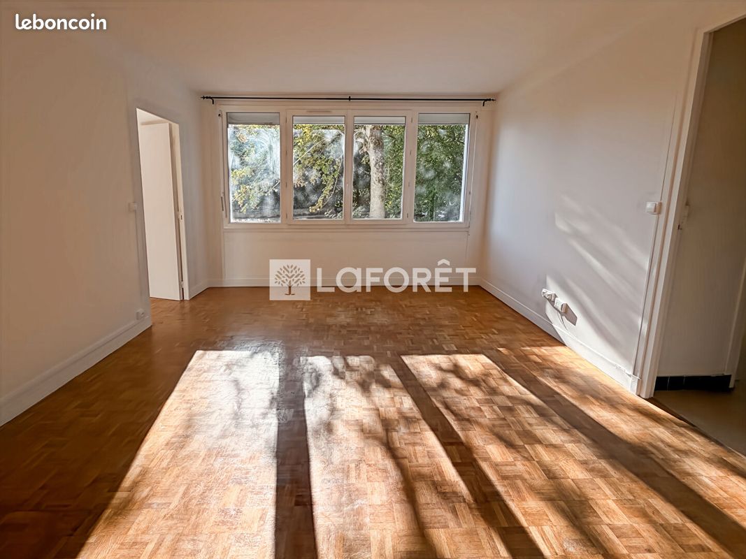 Appartement 2 pièces 43 m² · à Chantilly · 43 m² · 710 €/mois
