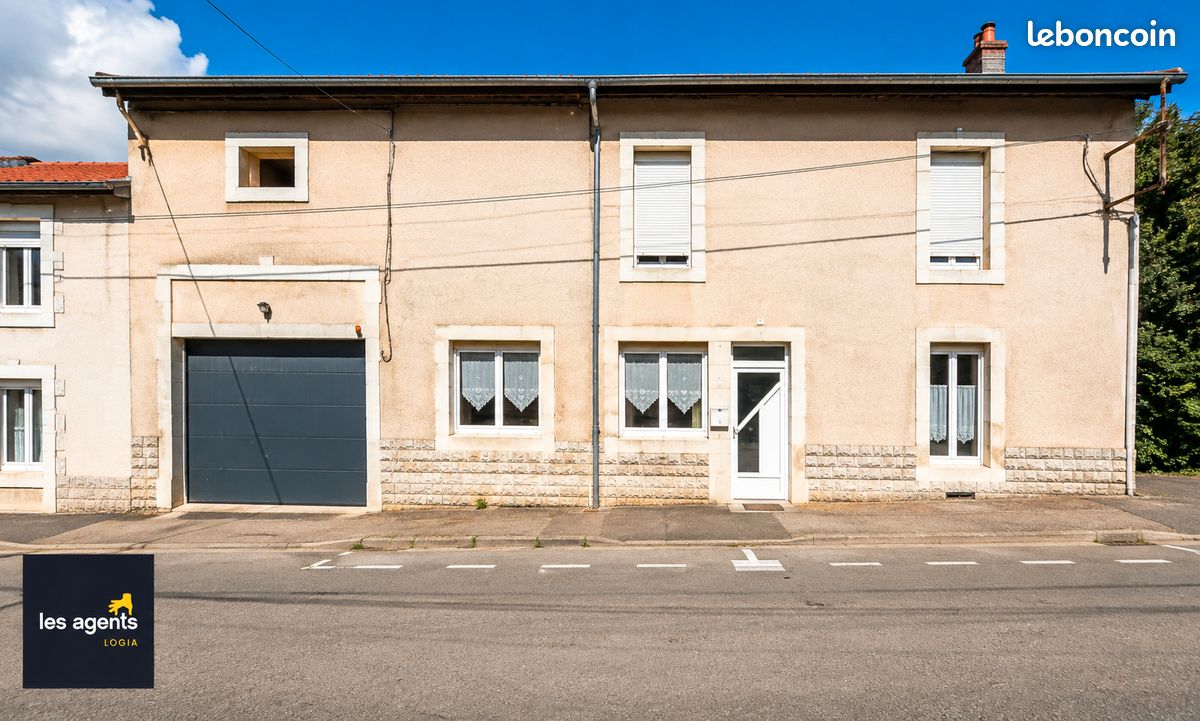 Maison 9 pièces 240 m² · à Mazerulles · 240 m² · 360 000 €